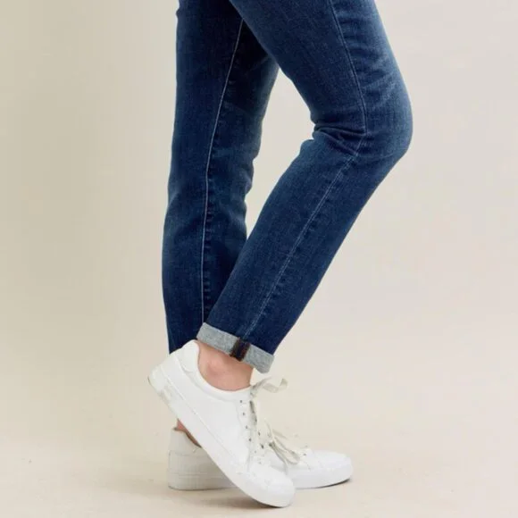 Judy Blue Mid Rise Cuffed Slim Fit Jeans - Picture 4 of 4